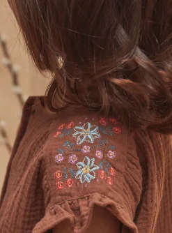 Sergent Major T-shirt & Blouse-Chemisier fluide marron chocolat avec broderies